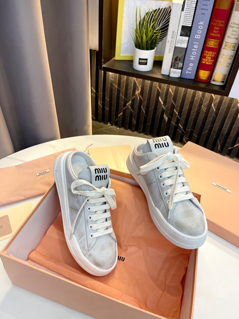 Miu Miu Casual Shoes